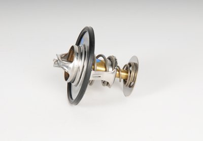 GM Genuine Parts 131-151 (12632948) Engine Coolant Thermostat with Seal