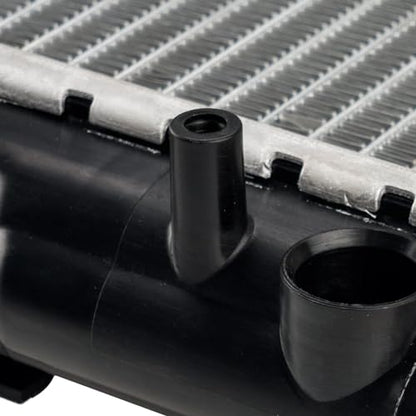 CU2636 Vehicle Radiator Fit For Z4, 325i, 325Ci, 330Ci - size: CU2636