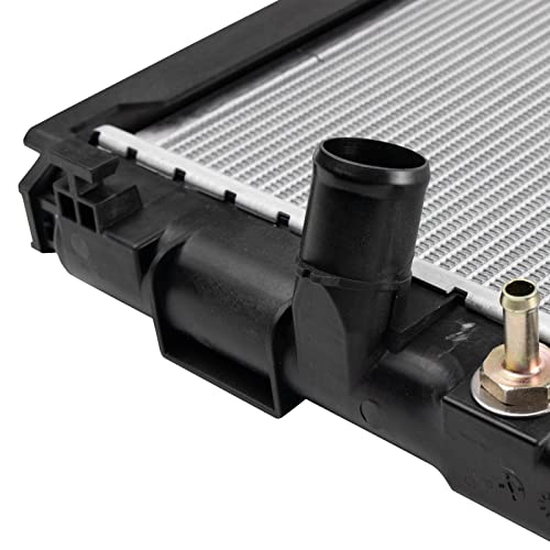 TRQ Radiator Assembly Aluminum Core 1 Row with Transmission Oil Cooler - style: RDA80232