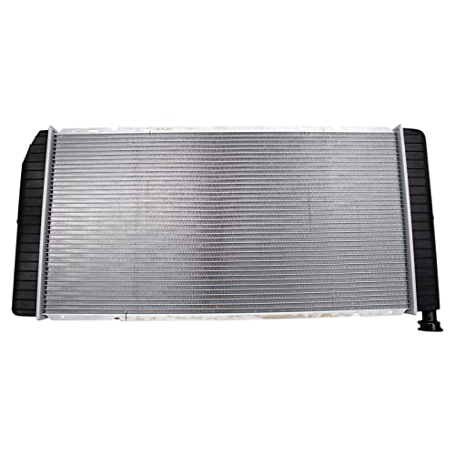 TRQ Radiator 34 Inch Core with Engine Oil Cooler - style: RDA82611