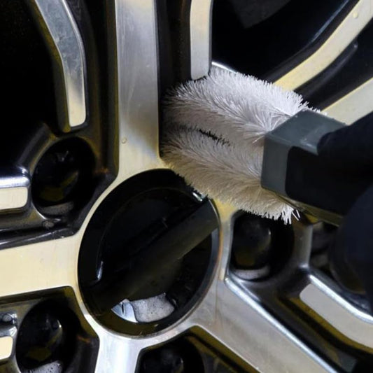 IMIKEYA Car Lug Nut Brush Auto Detail for Wheels and Tires Sturdy Sponge Brush for Lug Nut and Rim Detailing Essential Automotive Cleaning Accessory - size: Medium