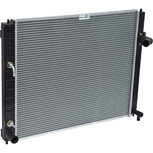 Radiator fits Infiniti EX35, EX37, FX35, QX50, QX70 QU