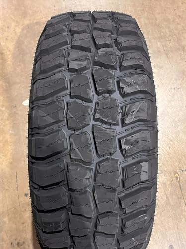 Mudder Trucker Hang Over M/T Tire(s) 305/70R16 124Q LRE BSW