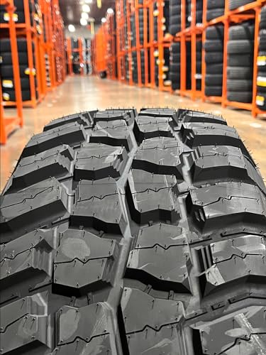 Mudder Trucker Hang Over M/T Tire(s) 305/70R16 124Q LRE BSW