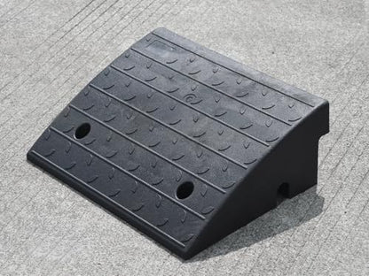2 Pack 5" inch Rise Driveway Curb Ramps, 17"(L) x 11"(W) x 5"(H) Loading Ramps for Car, Pickup, Motorcycle, Truck, Heavy-Duty Rubber Kerb Ramps 6000 LBS Load Capacity (5" Rise - 2Pack) - size: 5" Rise - 2Pack