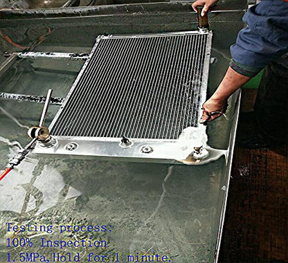 3 Rows Aluminum Radiator With Fan Shroud for 1972-1986 Je ep CJ - size: 3 ROW with FAN SHROUD（Che vy engines）