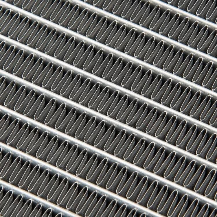 3 Row Core Radiator Compatible with 2001-2002 01 02 Chevy Silverado 2500HD 3500 GMC Sierra 2500 3500 GMC C6500 C7500 Topkick Radiator,8.1L Full Aluminum Radiators